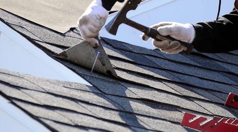 Professional gutter cleaning in Hopewell, VA